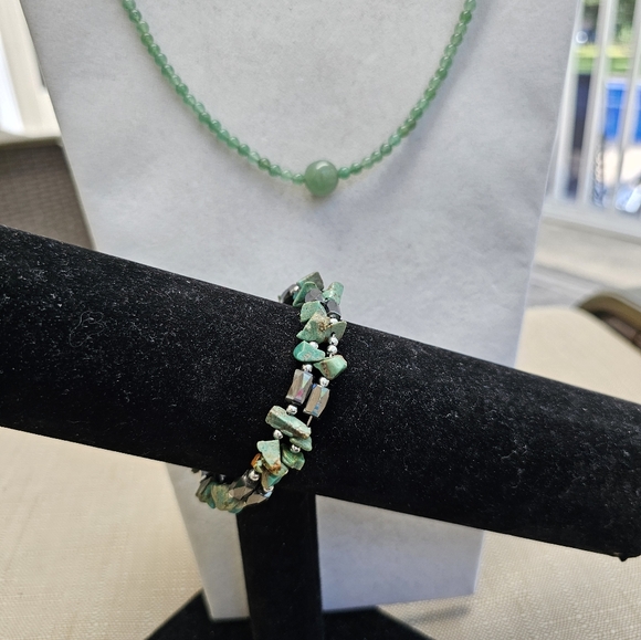SET!  Aventurine Necklace with Spiral Wire Wrap Gemstone Bracelet  SET! - Picture 8 of 15